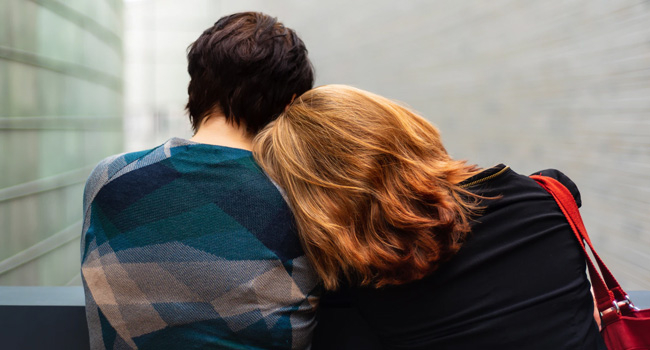 How dating someone with depression can affect the relationship? 2 dating someone with depression